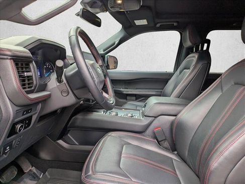Used 2023 Ford Expedition Limited image 10