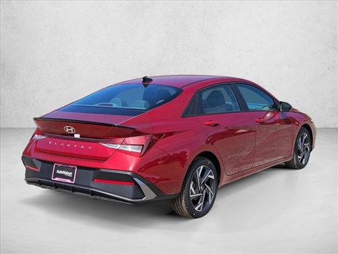 New 2025 Hyundai Elantra Sport image 2