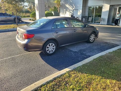 Used 2009 Toyota Corolla LE image 3