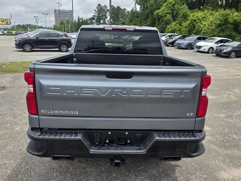 Used 2019 Chevrolet Silverado 1500 LT Trail Boss w/ Convenience Package AWD/4WD image 4