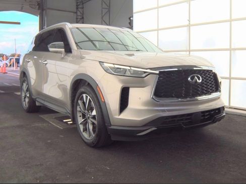 Certified 2023 INFINITI QX60 Luxe w/ Performance Audio Package FWD image 7