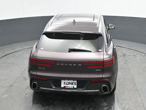 Used 2023 Genesis GV70 2.5T w/ Advanced Package image 35