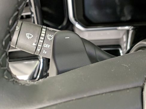 New 2026 GMC Sierra 1500 Elevation image 19