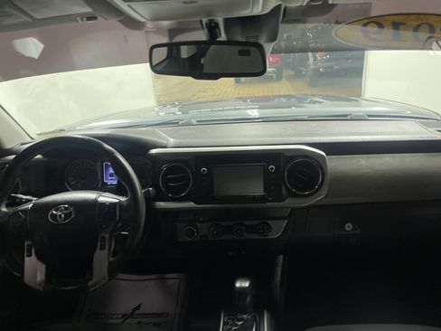 Used 2019 Toyota Tacoma SR5 image 22