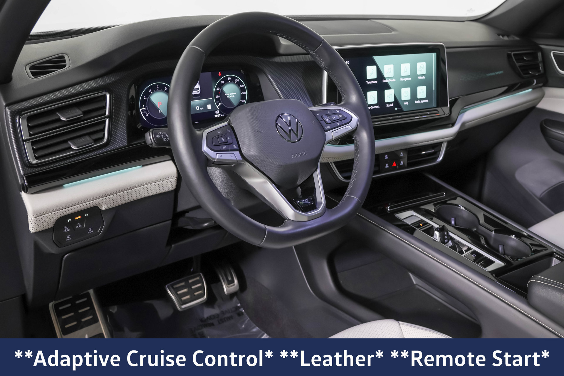 Used 2024 Volkswagen Atlas Cross Sport SEL Premium R-Line AWD/4WD image 4