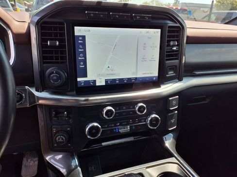Used 2022 Ford F150 Lariat image 11