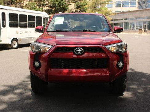Used 2015 Toyota 4Runner SR5 Premium AWD/4WD image 3