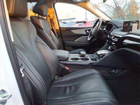 Certified 2023 Acura MDX SH-AWD w/ Technology Package image 9