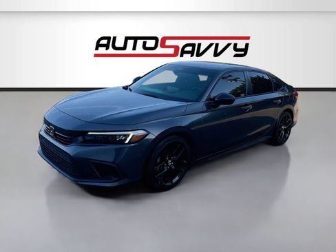 Used 2023 Honda Civic Sport image 3