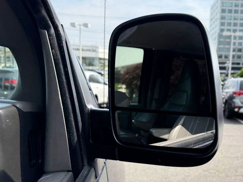Used 2019 GMC Savana 3500 LS RWD image 37