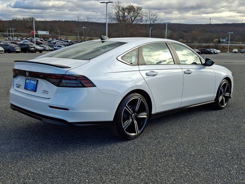 Certified 2025 Honda Accord Sport image 6