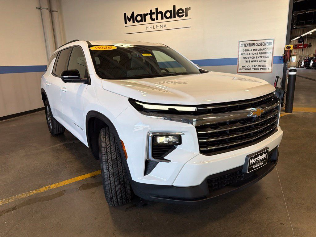 Used 2026 Chevrolet Traverse LT w/ Driver Confidence Package AWD/4WD image 3