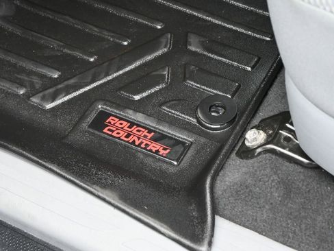 Used 2012 Toyota Tacoma 4x4 Access Cab V6 image 18