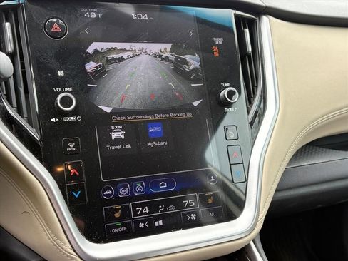 Used 2020 Subaru Outback Premium image 9