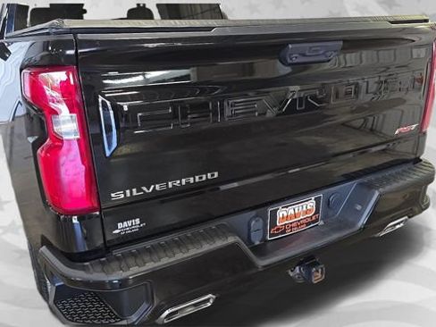 Used 2022 Chevrolet Silverado 1500 RST w/ Z71 Off-Road Package AWD/4WD image 12