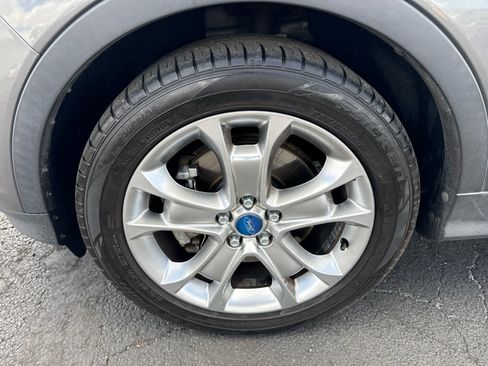 Used 2013 Ford Escape SEL FWD image 10