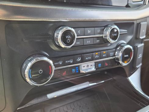 Used 2023 Ford F150 King Ranch w/ Equipment Group 601A High AWD/4WD image 20