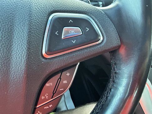 Used 2015 Lincoln MKZ w/ Equipment Group 101A Select FWD image 19