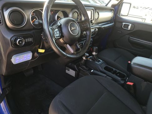 Used 2019 Jeep Wrangler Unlimited Sport S image 19