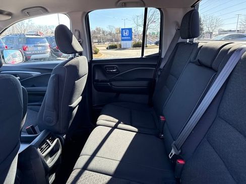 Used 2023 Honda Ridgeline Sport image 19