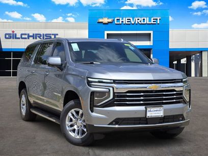 New 2026 Chevrolet Suburban LT w/ Comfort Package