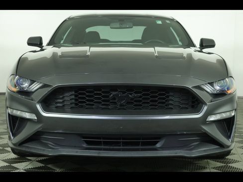 Used 2019 Ford Mustang Coupe w/ Black Accent Package image 6