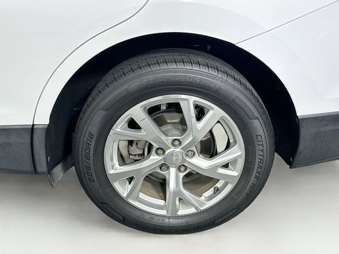 Used 2019 Chevrolet Equinox LT image 11