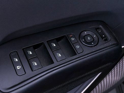 Used 2024 Kia EV9 GT-Line AWD/4WD image 18