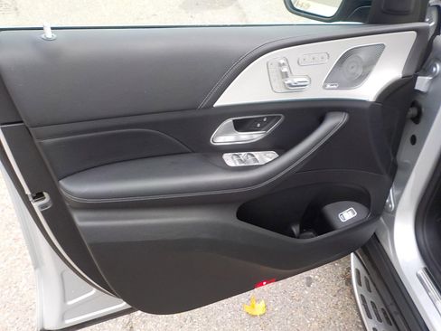 Used 2020 Mercedes-Benz GLE 350 4MATIC image 18