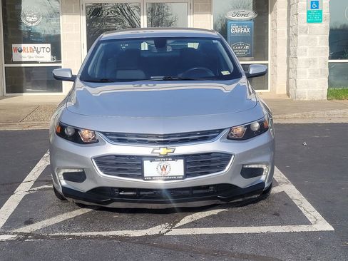 Used 2016 Chevrolet Malibu LT image 12