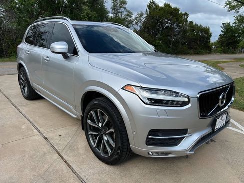 Used 2018 Volvo XC90 T6 Momentum w/ Convenience Package AWD/4WD image 17