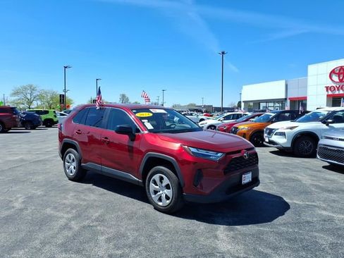 Certified 2024 Toyota RAV4 LE image 5