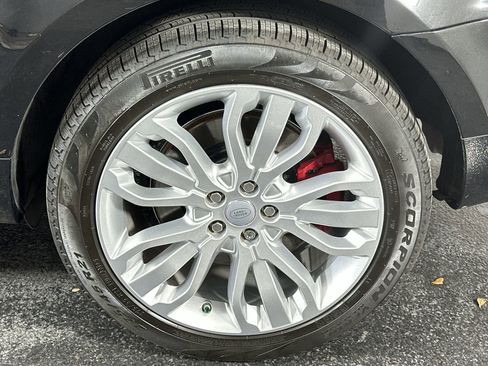 Used 2019 Land Rover Range Rover Sport Supercharged image 10