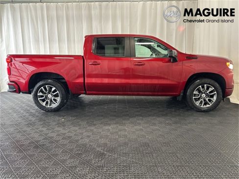 Used 2023 Chevrolet Silverado 1500 RST w/ Convenience Package II image 2