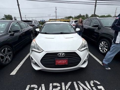 Used 2015 Hyundai Veloster Turbo R-Spec FWD image 11