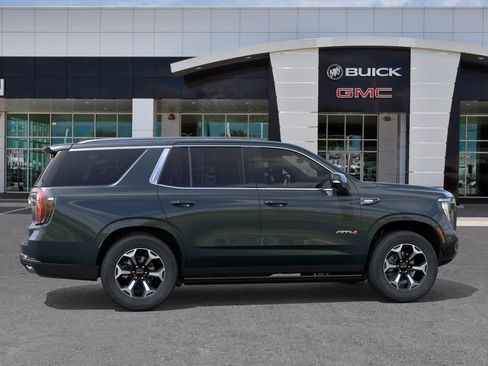 New 2026 GMC Yukon AT4 Ultimate w/ LPO, Floor Liner Package AWD/4WD image 5