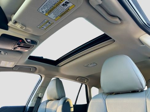 Certified 2025 Subaru Outback Limited w/ Tech Package 3 image 23