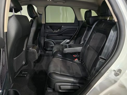 New 2025 Lincoln Corsair Reserve w/ Jet Appearance Package image 31