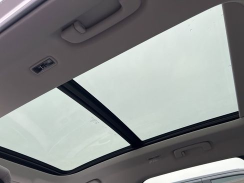 New 2026 Lincoln Nautilus Premier w/ Equipment Group 102A image 33