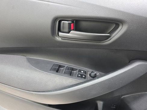 Certified 2024 Toyota Corolla LE image 25