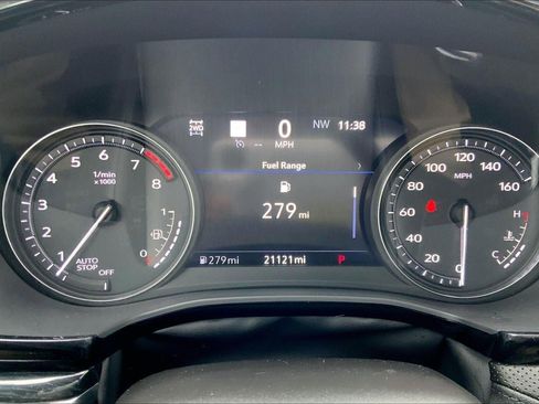 Certified 2025 Cadillac XT5 Premium Luxury w/ Technology Package AWD/4WD image 21