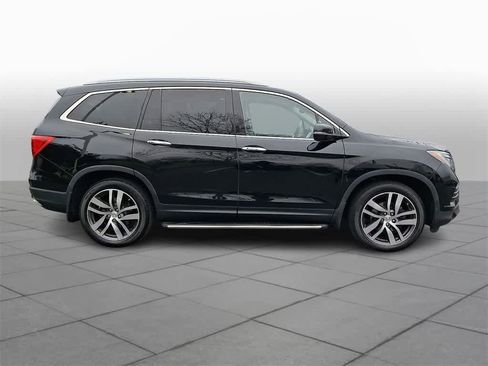 Used 2017 Honda Pilot Elite image 25