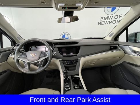Used 2024 Cadillac XT5 Premium Luxury image 5