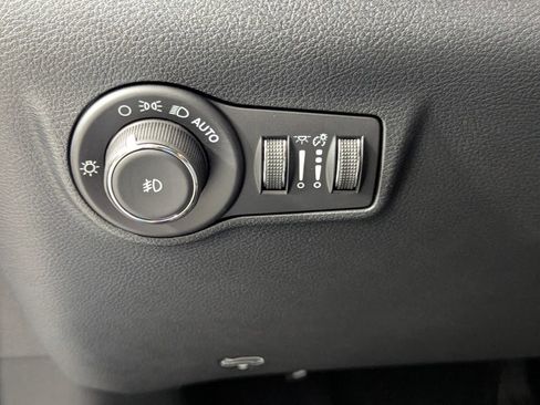 New 2026 Jeep Compass Limited w/ Sun, Sound & Navigation Group image 15