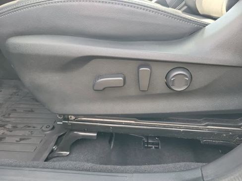 Certified 2023 Subaru Forester Limited image 27