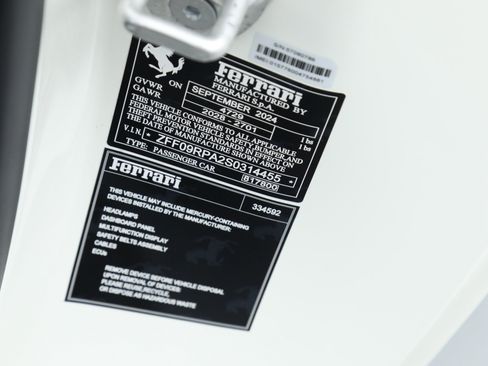 Certified 2025 Ferrari Roma Spider RWD image 46