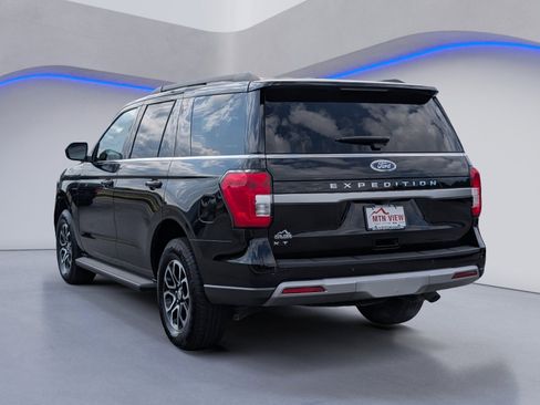 Used 2024 Ford Expedition XLT AWD/4WD image 7