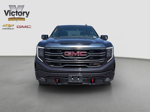 Used 2023 GMC Sierra 1500 AT4 AWD/4WD image 2