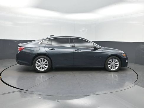 Used 2020 Chevrolet Malibu LT FWD image 37
