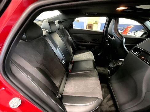 Used 2025 Hyundai Elantra N FWD image 16